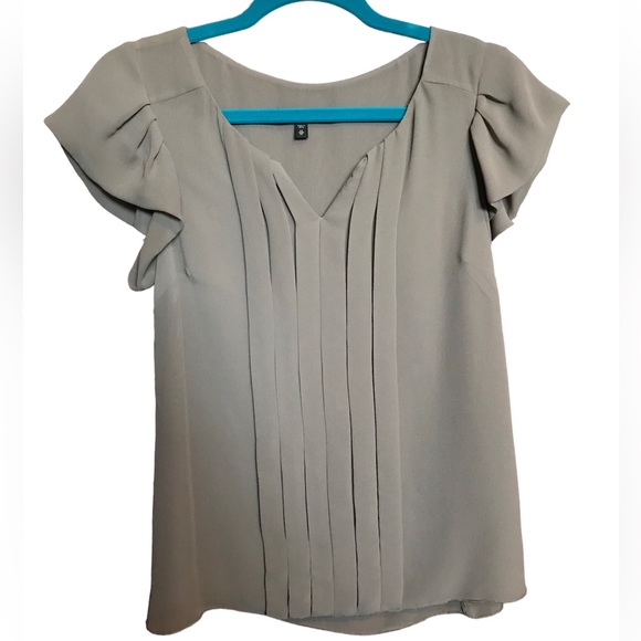 Express Tops - Express Pleated Blouse - Size XS